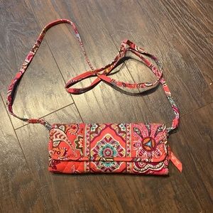 Vera Bradley ‘Call Me Coral’ Trifold Clutch Crossbody Bag